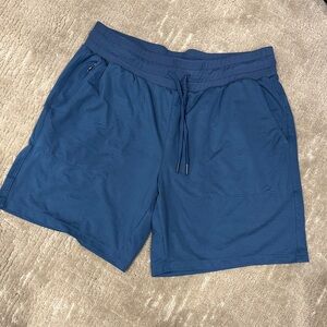 Zella Navy Athletic Shorts for Men L